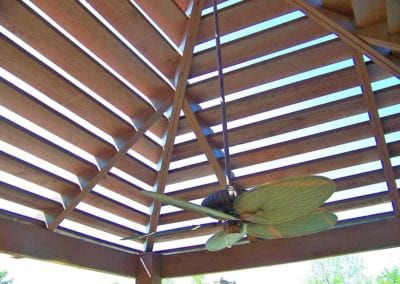 close-up-of-pergola-ceiling-fan